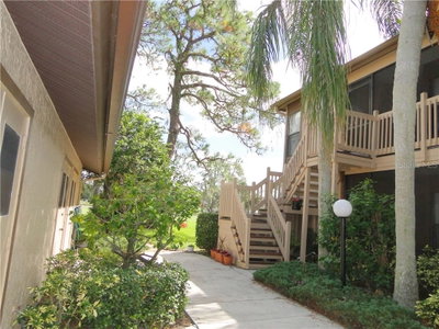 5753 AVISTA Drive, Sarasota, FL, 34243 — photo 2