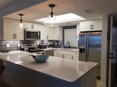 1001 BENJAMIN FRANKLIN Drive, Sarasota, FL, 34236 — photo 2