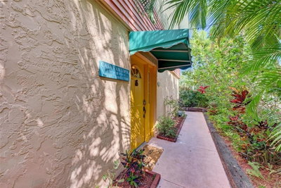 360 CANAL Road, Sarasota, FL, 34242 — photo 2