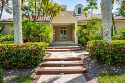 981 LONGBOAT CLUB Road, Longboat Key, FL, 34228 — photo 2