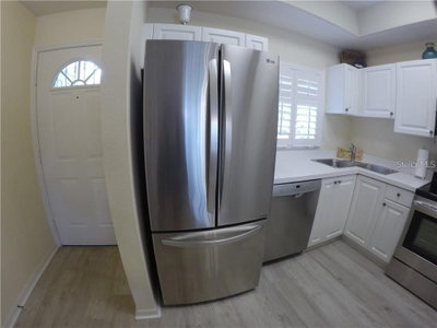 4270 CASTLEBRIDGE Lane, Sarasota, FL, 34238 — photo 2
