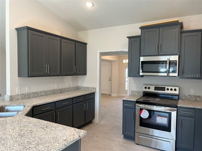 695 CLEMATIS Road, Venice, FL, 34293 — photo 2