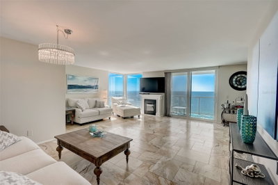 2425 GULF OF MEXICO Drive, Longboat Key, FL, 34228 — photo 2