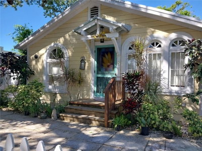 524 COLUMBIA Court, Sarasota, FL, 34236 — photo 2