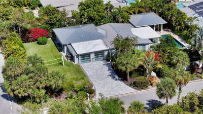 425 MCKINLEY Drive, Sarasota, FL, 34236 — photo 2
