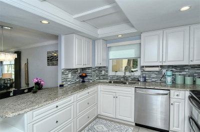1215 PORTOFINO Drive, Sarasota, FL, 34242 — photo 2