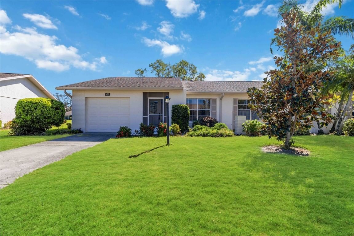 3975 OAKHURST Boulevard, Sarasota, FL, 34233 — photo 1