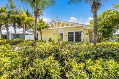 6606 HOLMES Boulevard, Holmes Beach, FL, 34217 — photo 2
