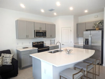 5753 HAVEN Terrace, Nokomis, FL, 34275 — photo 2