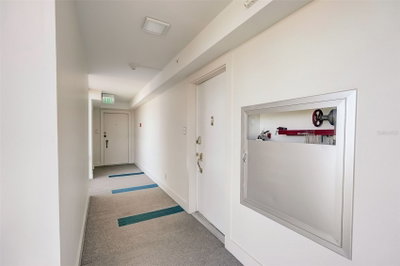 2425 GULF OF MEXICO Drive, Longboat Key, FL, 34228 — photo 2