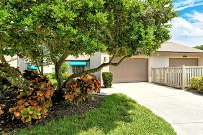 6041 CLUBSIDE Drive, Sarasota, FL, 34243 — photo 2