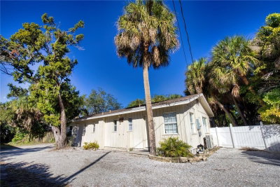 160 GARDEN Lane, Sarasota, FL, 34242 — photo 2
