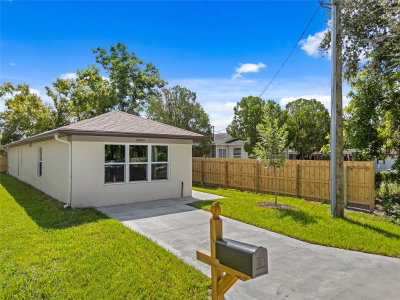 3908 WALNUT Avenue, Sarasota, FL, 34234 — photo 2