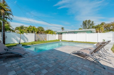 408 71ST Street, Holmes Beach, FL, 34217 — photo 2
