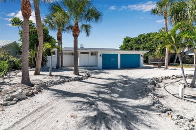 2819 GULF OF MEXICO Drive, Longboat Key, FL, 34228 — photo 2