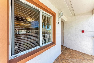 4366 MADEIRA Court, Sarasota, FL, 34233 — photo 2