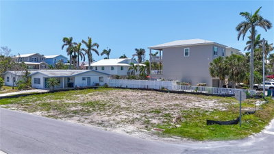 6406 HOLMES Boulevard, Holmes Beach, FL, 34217 — photo 2
