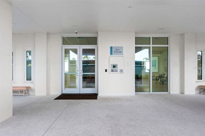 1750 BENJAMIN FRANKLIN Drive, Sarasota, FL, 34236 — photo 2