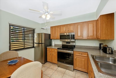 5219 LAKE VILLAGE Drive, Sarasota, FL, 34235 — photo 2