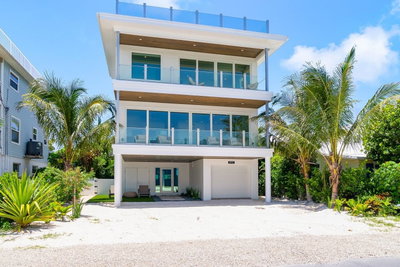 870 SHORE Drive, Anna Maria, FL, 34216 — photo 2