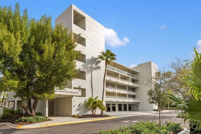 250 SANDS POINT Road, Longboat Key, FL, 34228 — photo 2