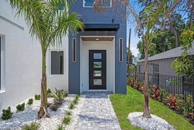 1156 COCOANUT Avenue, Sarasota, FL, 34236 — photo 2