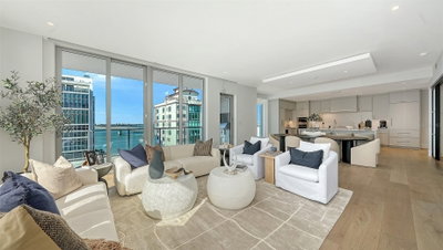 253 GOLDEN GATE POINT, Sarasota, FL, 34236 — photo 2