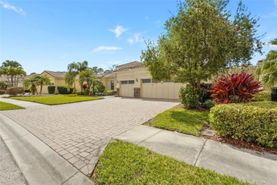 5750 ROCK DOVE Drive, Sarasota, FL, 34241 — photo 2