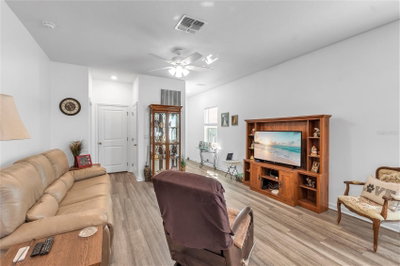 10427 LADYBUG Cove, Parrish, FL, 34219 — photo 2