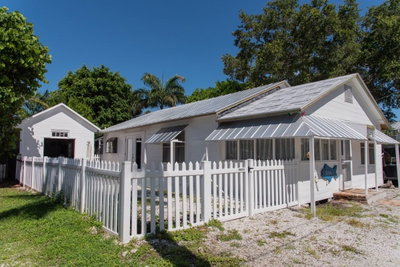 4416 123RD ST Court, Cortez, FL, 34215 — photo 2