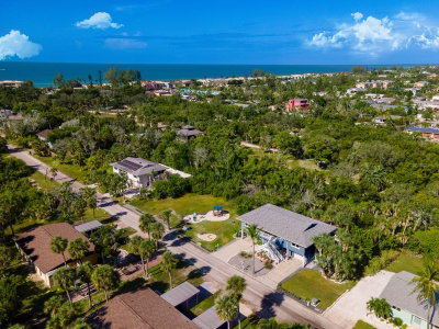 681 GULF BAY Road, Longboat Key, FL, 34228 — photo 2