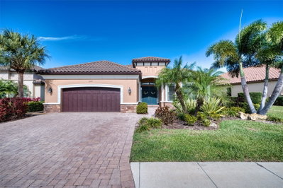 10107 WICKER PARK Place, Palmetto, FL, 34221 — photo 2