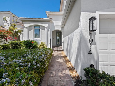 1914 HARBOUR LINKS Circle, Longboat Key, FL, 34228 — photo 2