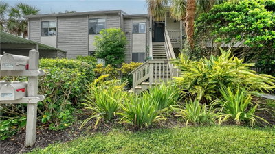 1611 CLOWER CREEK Drive, Sarasota, FL, 34231 — photo 2