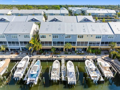 6057 MOORINGS Drive, St Petersburg, FL, 33712 — photo 2