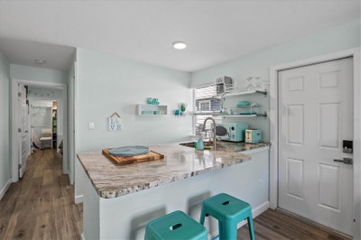 2084 GROVE Street, Sarasota, FL, 34239 — photo 2