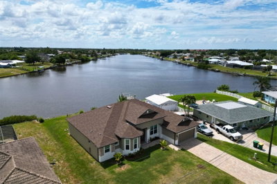 729 CRESTVIEW Circle, Port Charlotte, FL, 33948 — photo 2