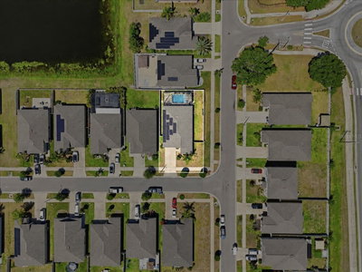 936 ZONE TAILED HAWK Place, Ruskin, FL, 33570 — photo 2
