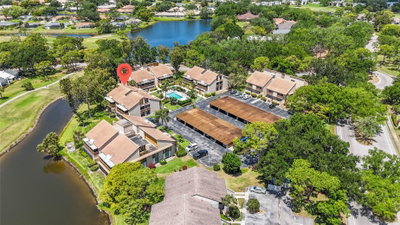 3033 WILLOW Green, Sarasota, FL, 34235 — photo 2