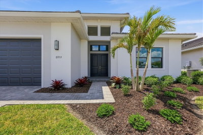 8959 BAROQUE Terrace, Sarasota, FL, 34240 — photo 2