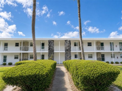 3900 ROXANE Boulevard, Sarasota, FL, 34235 — photo 2