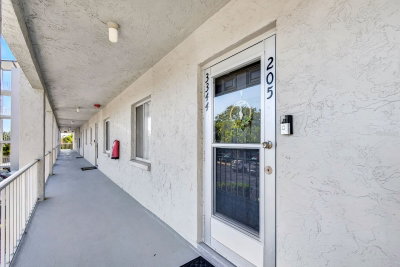 3344 LAKE BAYSHORE Drive, Bradenton, FL, 34205 — photo 2