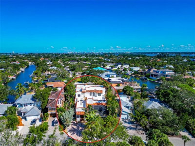 681 AVENIDA DE MAYO, Sarasota, FL, 34242 — photo 2