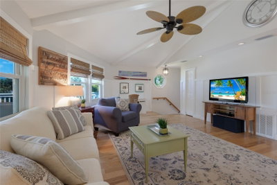 221 85TH Street, Holmes Beach, FL, 34217 — photo 2