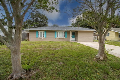 Sarasota, FL, 34237 — photo 2