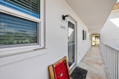 116 VISTA HERMOSA Circle, Sarasota, FL, 34242 — photo 2