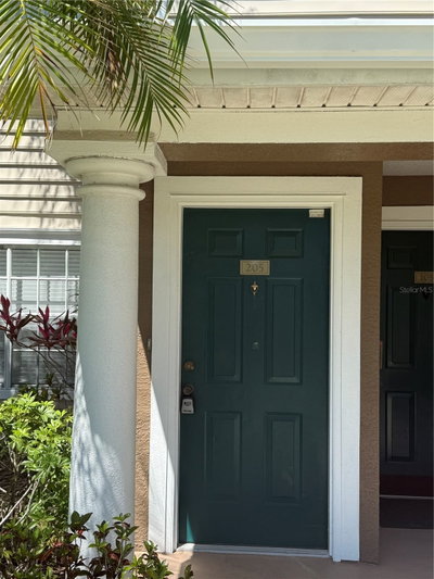 8932 MANOR Loop, Lakewood Ranch, FL, 34202 — photo 2