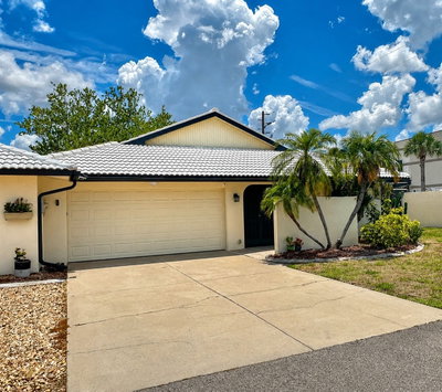 14 IDLE SANDS Drive, Venice, FL, 34293 — photo 2