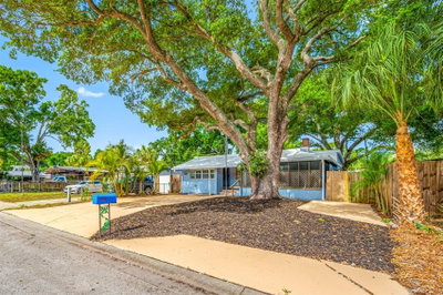 5044 BETTY Street, St Petersburg, FL, 33709 — photo 2