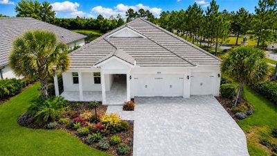8294 GRANDE SHORES Drive, Sarasota, FL, 34240 — photo 2